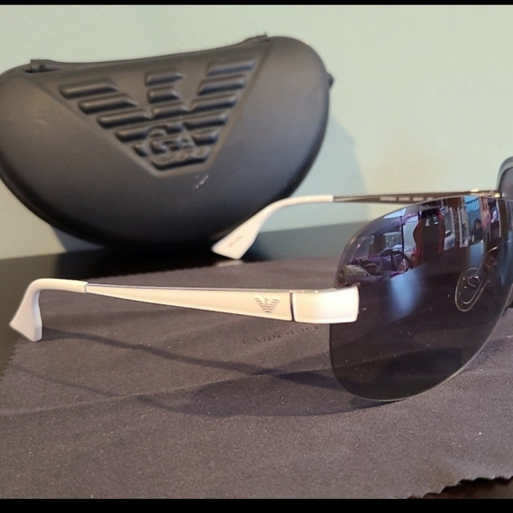 EUC Authentic Emporio Armani Sunglasses - Picture 2 of 7